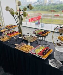 Tiec teabreak lai thu xe mercedes 8