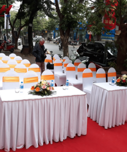 Cho thuê bàn sự kiện 1m2
