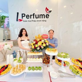 Teabreak-khai-truong-cua-hang-nuoc-hoa1